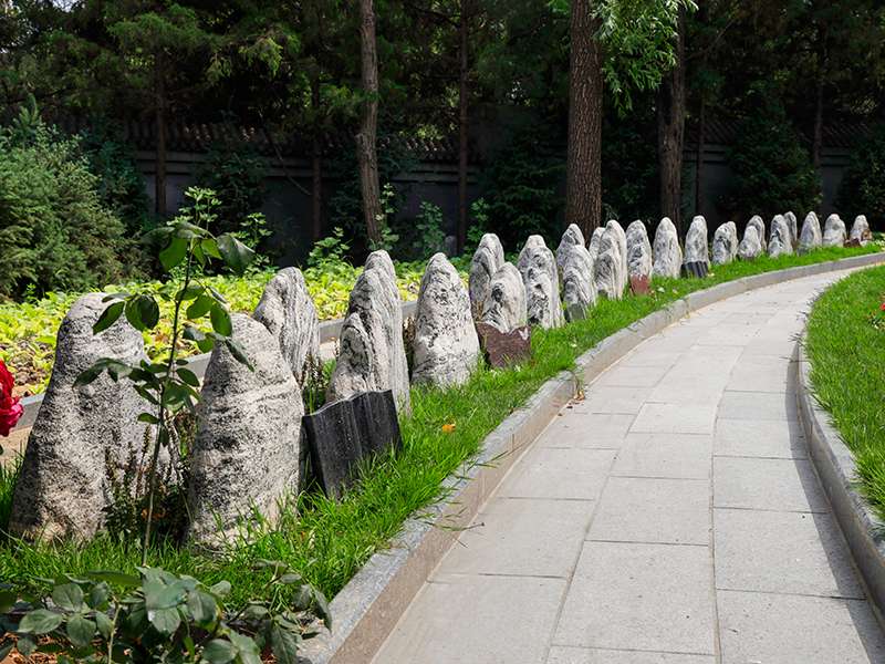 天寿陵园哪个墓地贵？坟墓多少钱？